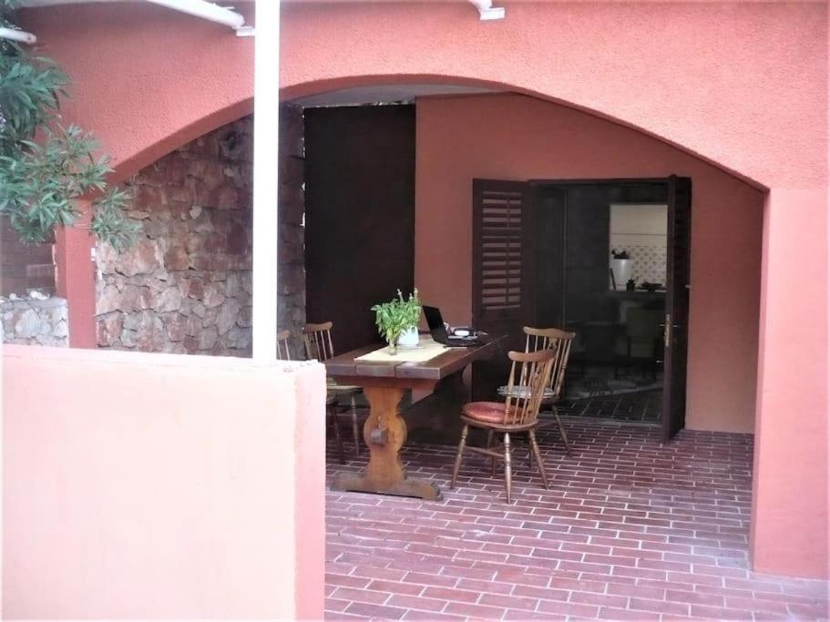 Apartment Maya Stari Grad  Eksteriør bilde